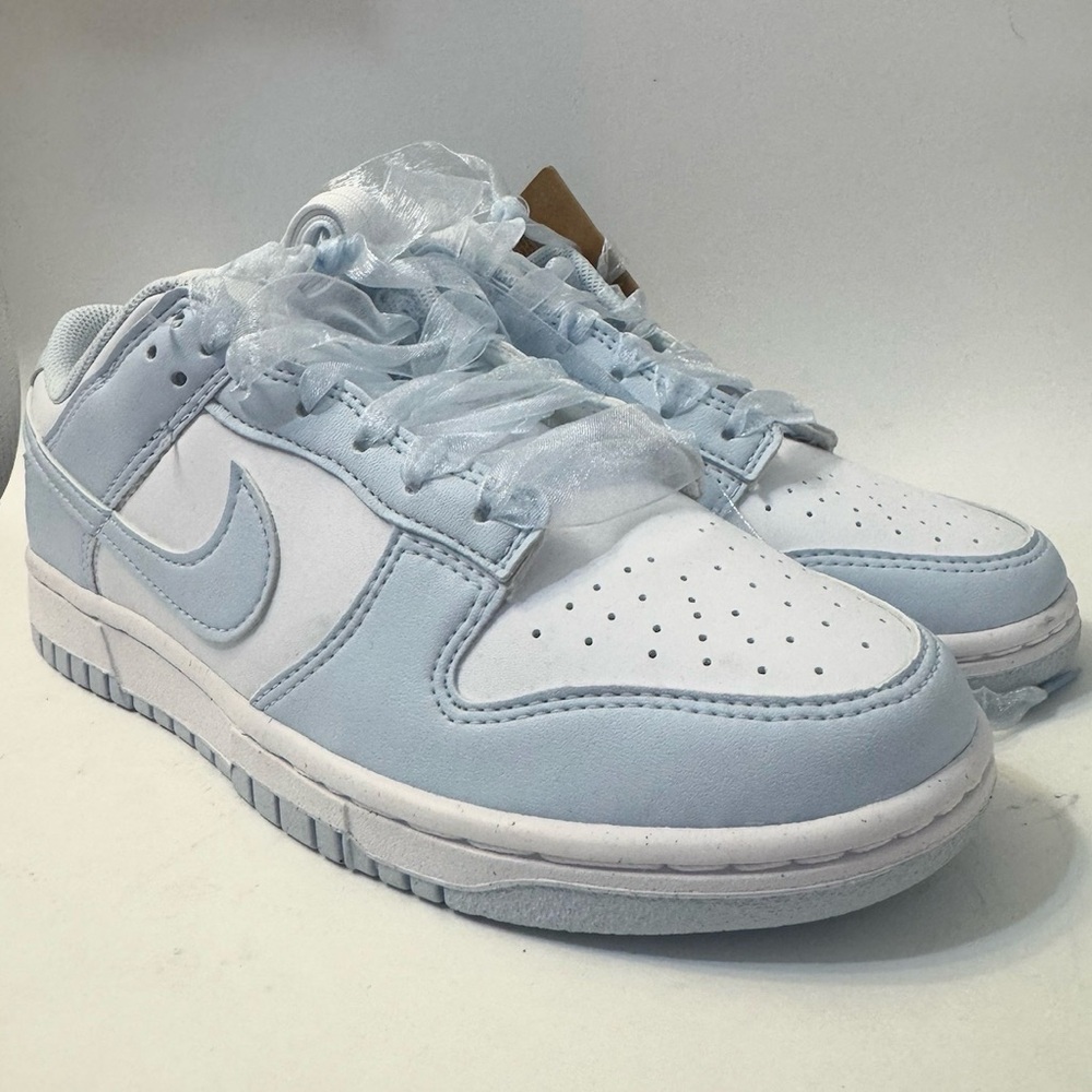 Nike DUNKS in Pale Blue and White New with tags - Picture 2 of 7